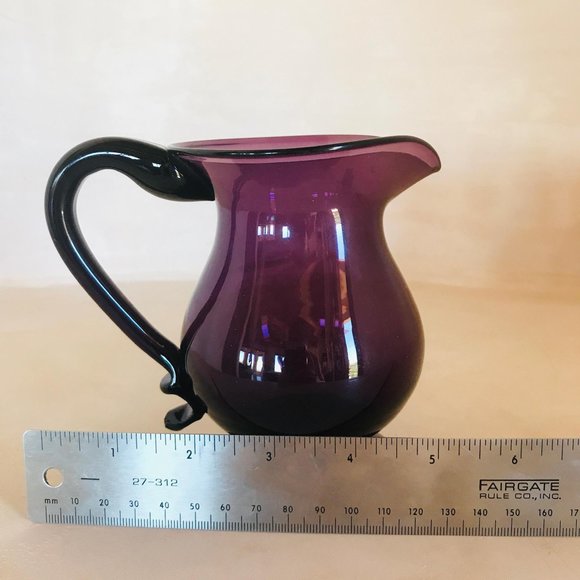 Purple Glass Pitcher/ Carafe - Vintage Collectible - Picture 3 of 8